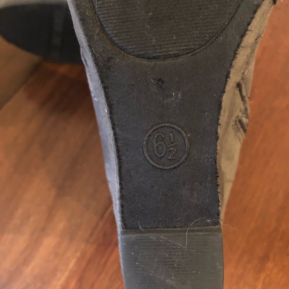 Mossimo Wedge Lace Up Bootie size 6.5 gray - Picture 5 of 5